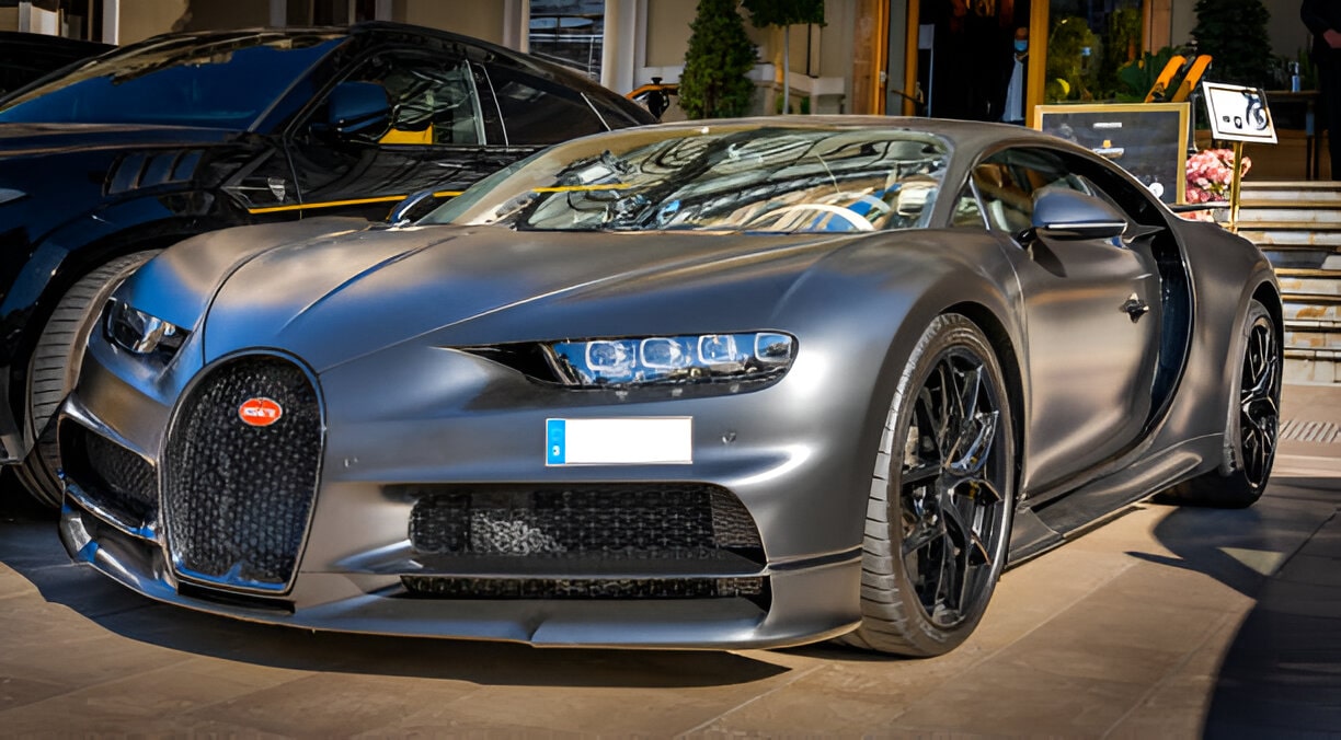 Bugatti Chiron noire