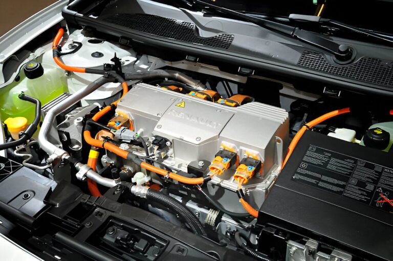 Fiabilité moteurs Renault sur Mercedes : avantages et limites