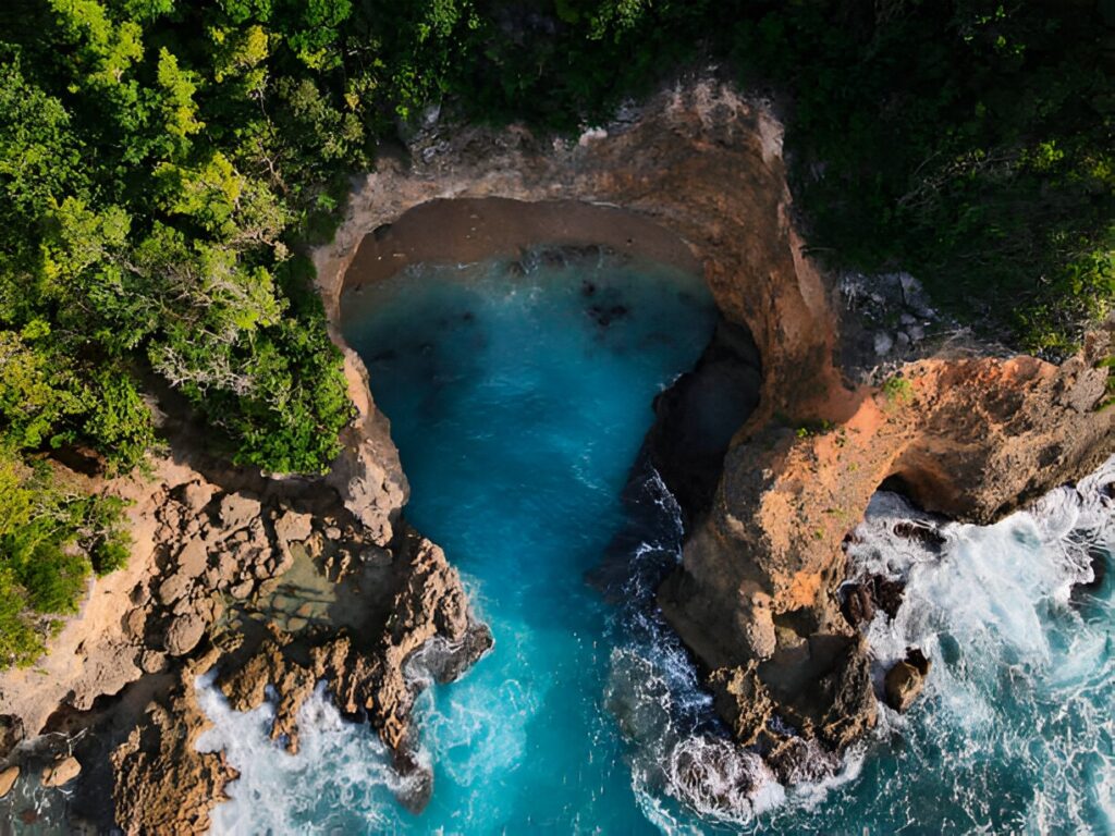 Guadeloupe Anse Castalia : Anse-Bertrand